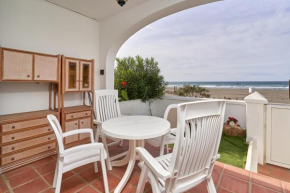 Frontline Vacation Home A86 2